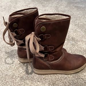 White mountain boots.